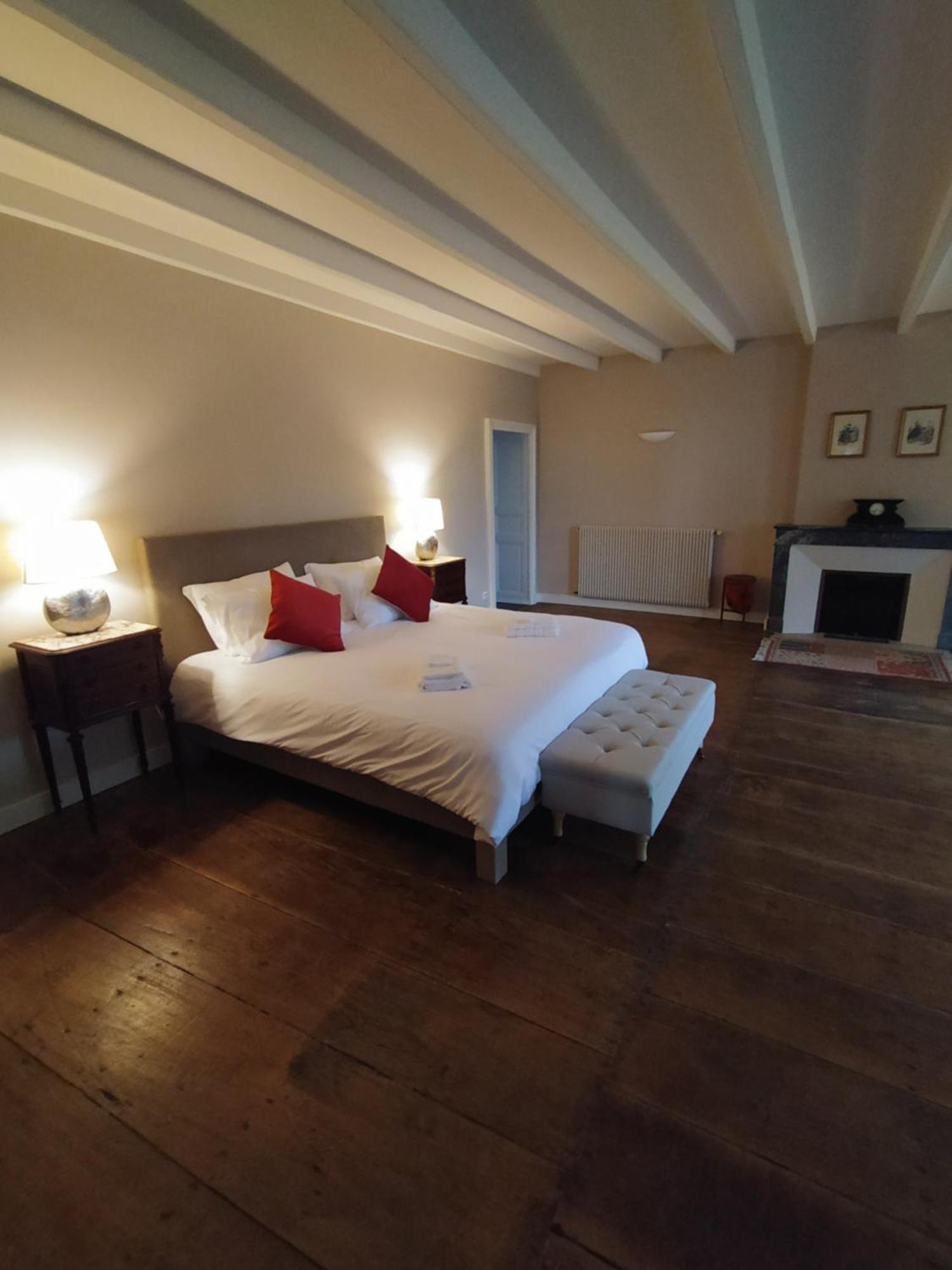 Langlade Estate Villa Montboyer Екстериор снимка
