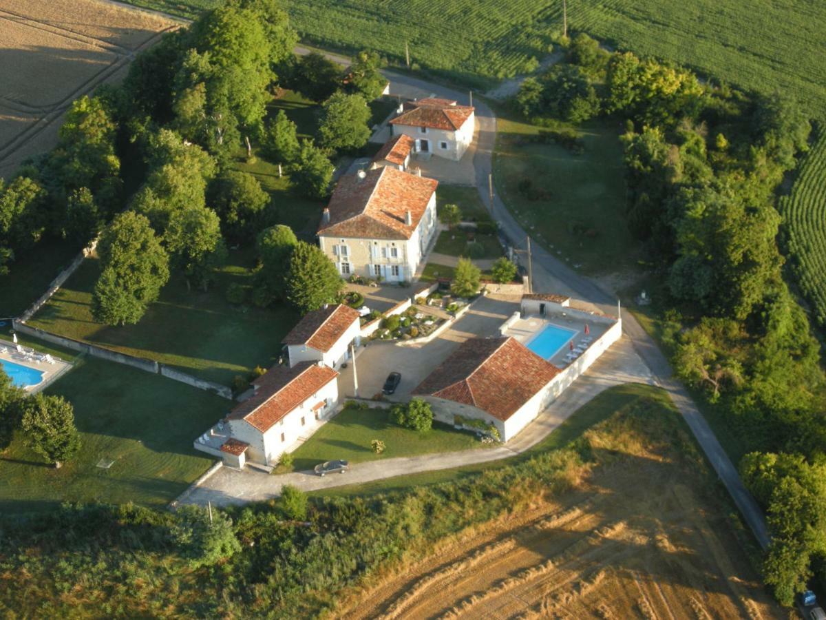 Langlade Estate Villa Montboyer Екстериор снимка