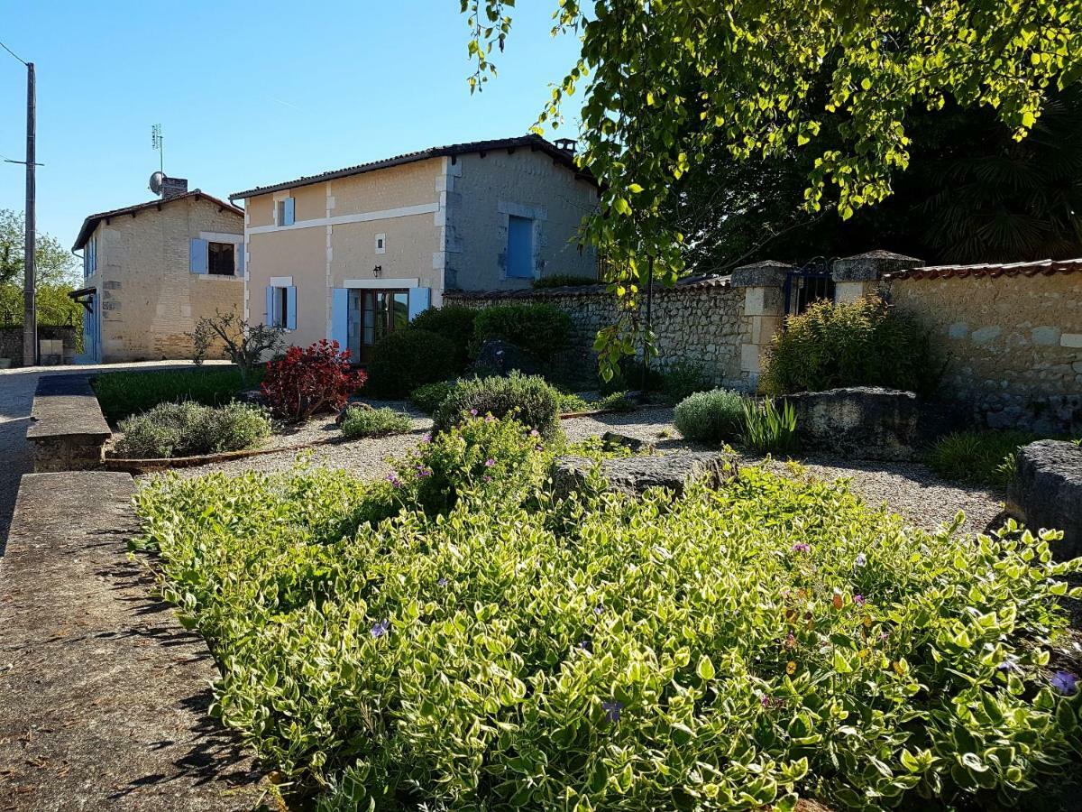 Langlade Estate Villa Montboyer Екстериор снимка